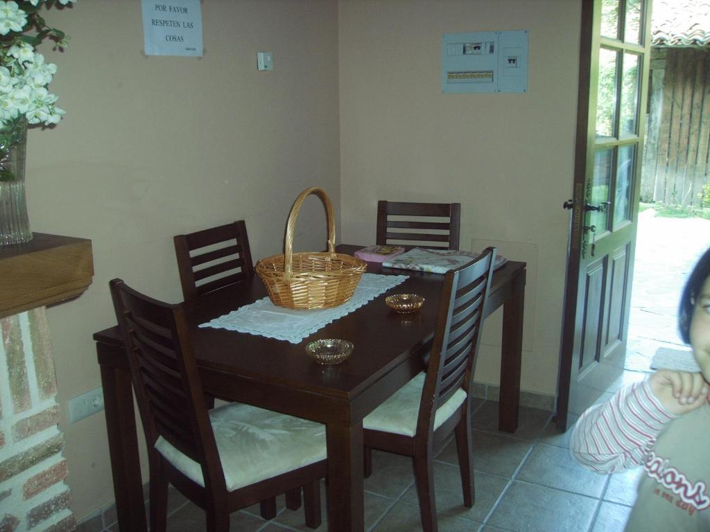 Casa Rural Josefina Aliezo Стая снимка